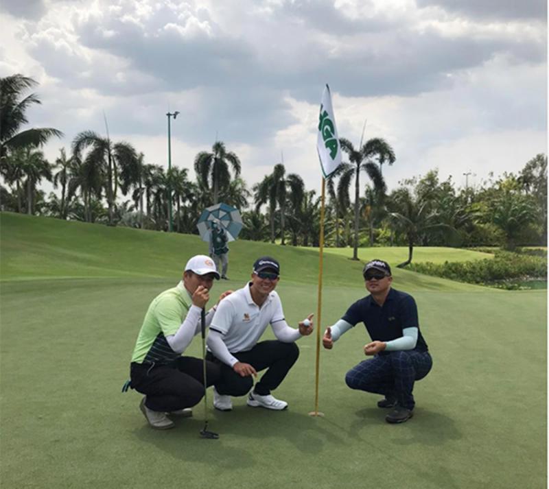  Ghi Hole in One, Duy Nhất dẫn đầu bảng Pro giải TP Hồ Chí Minh Mở rộng